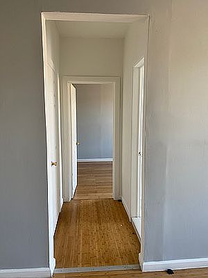 3rd image of 590 W 204th St APT B43