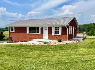 686 Lakeshore Rd, Talbott, TN 37877