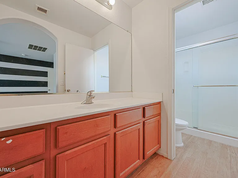 5245 N 125th Ave — Photo 29