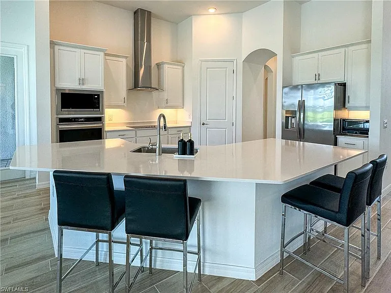 6082 Artisan Ct — Photo 3