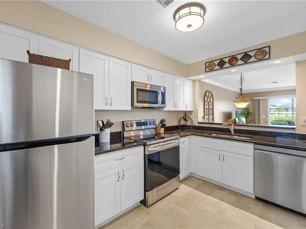 25494 Cockleshell DR #202, BONITA SPRINGS, FL 34135