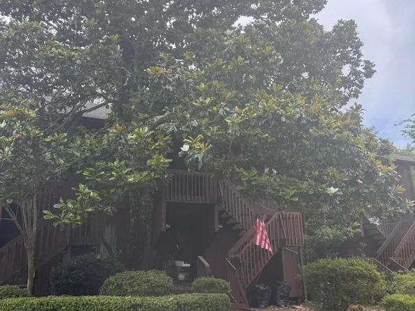 243 Lakeside Villa #H, Diamondhead, MS 39525