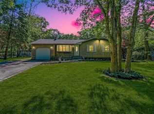 282 Bridgeport Ave, Medford, NY 11763