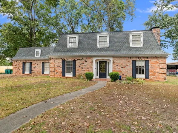 29 Lambeth Rd, Texarkana, TX 75503