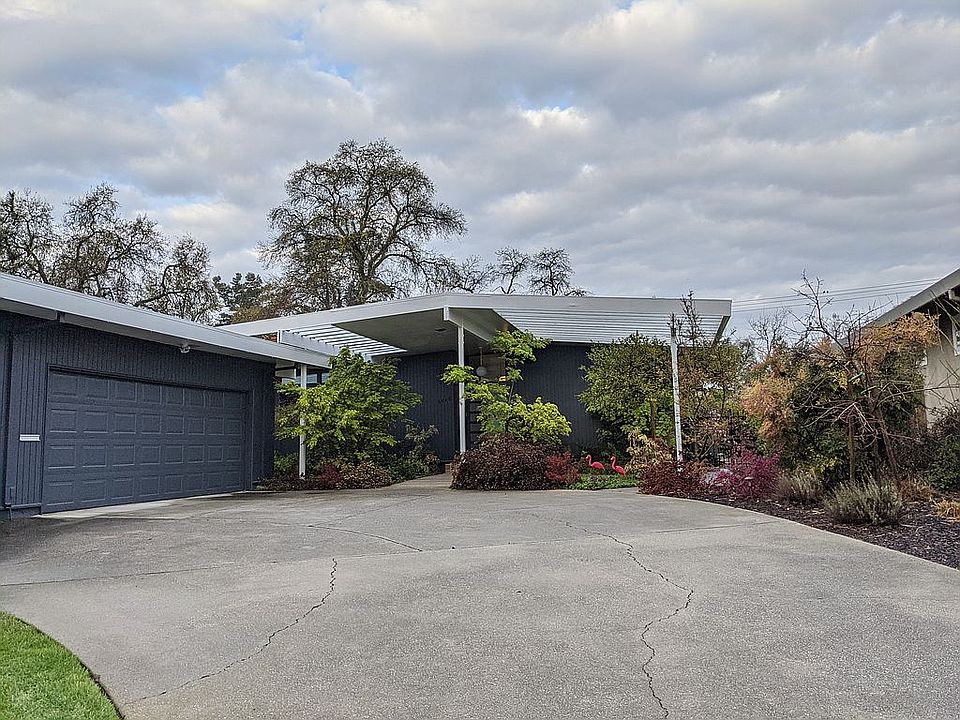 2nd image of 6048 Annrud Way