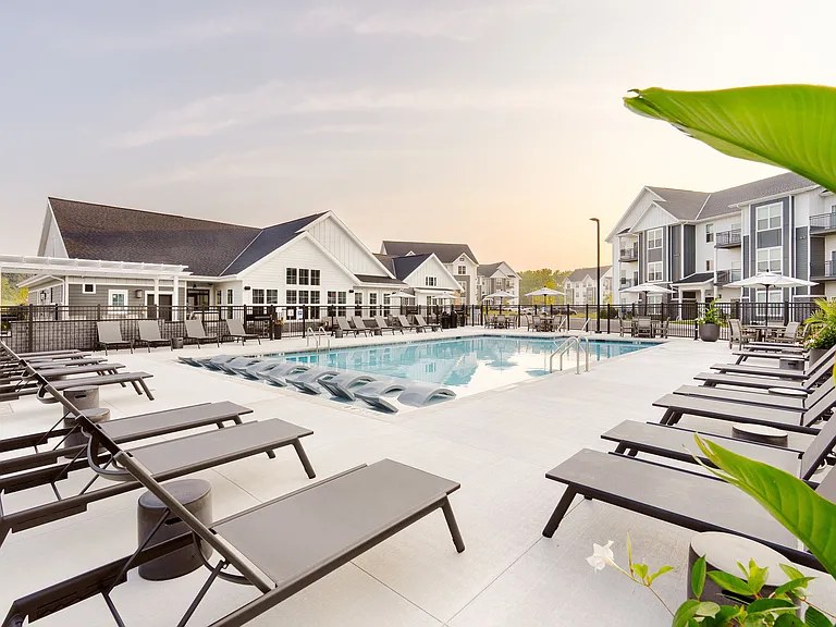 Apex at Verona Resort Style Pool