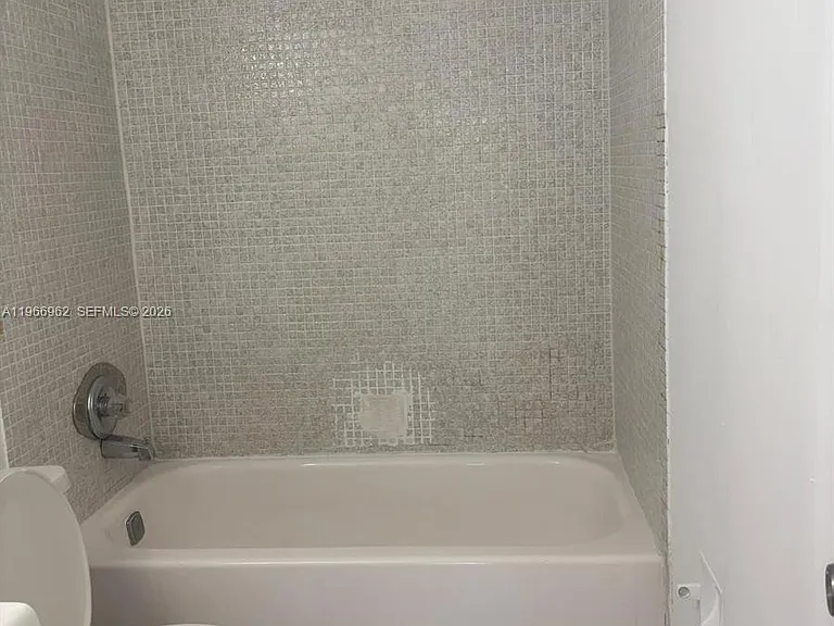 19715 SW 114th Ave #352 — Photo 9
