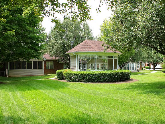 5th image of 7707 Mills Way