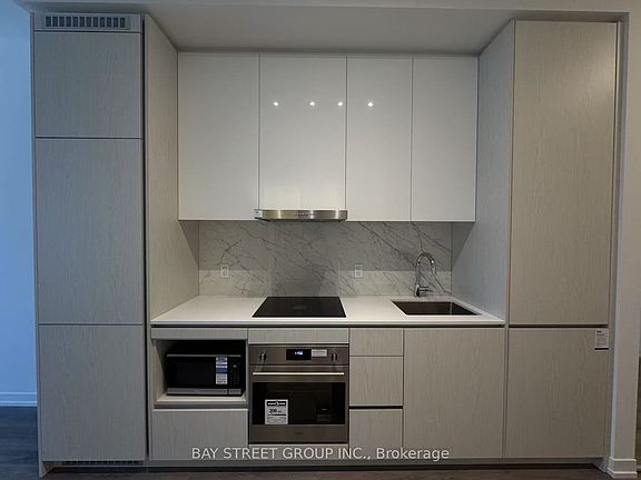 4th image of 28 Interchange Way #203