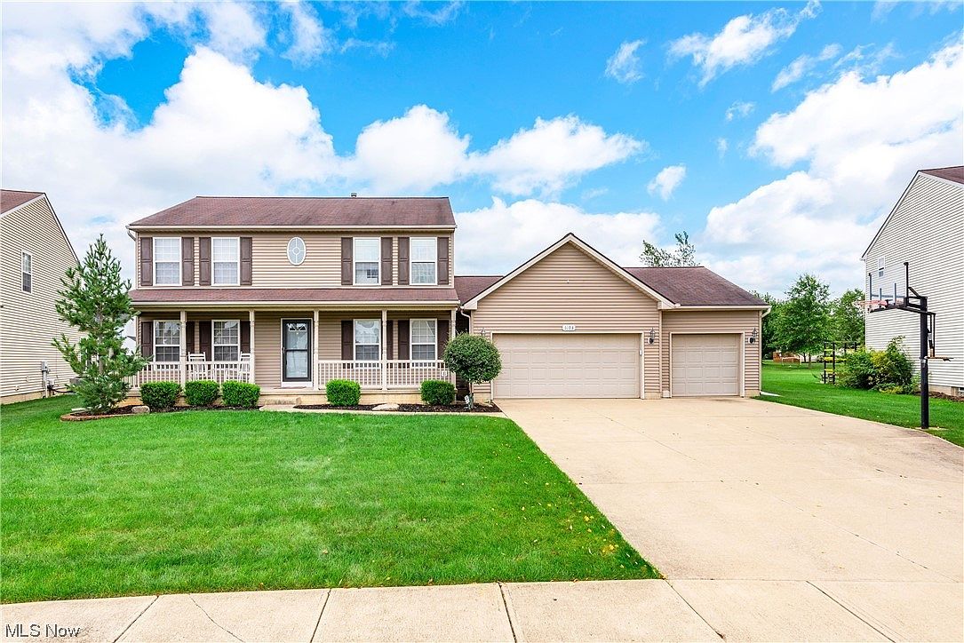5193 Ravenway Dr, North Ridgeville, OH 44039 Zillow