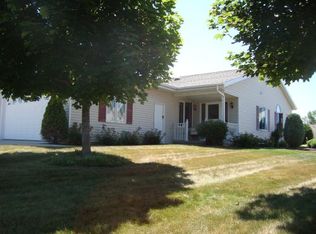 1529 Deer Brook Dr, Two Rivers, WI 54241