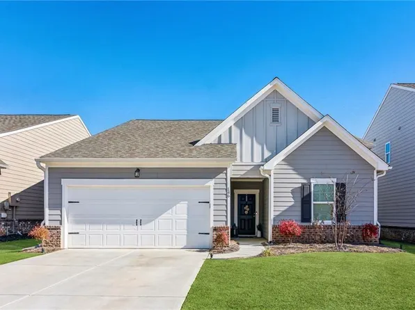 146 Knightsbridge Ln, Winder, GA 30680