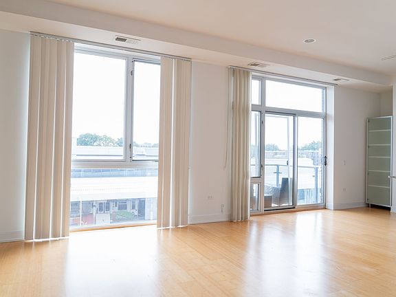 4th image of 4730 N Kimball Ave APT 301