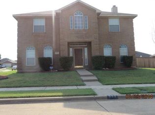 900 Black Walnut Trails, Cedar Hill, TX 75104