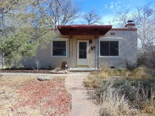 123 Sombrio Dr, Santa Fe, NM 87501
