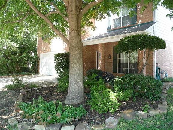2nd image of 2604 Creekhaven Dr