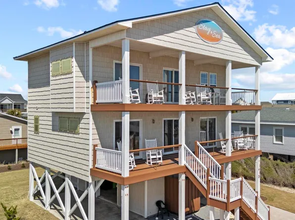 1415 N Shore Drive, Surf City, NC 28445