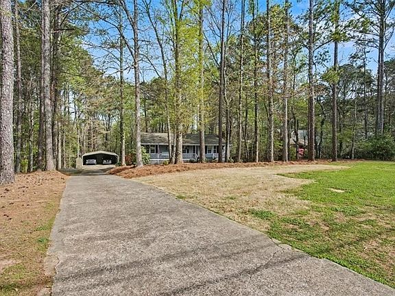 4th image of 537 Toonigh Rd