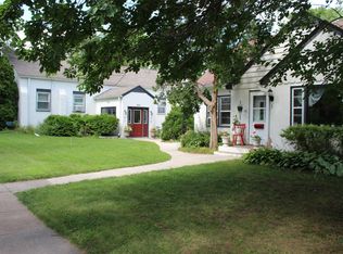 317 2nd St E #1, Waconia, MN 55387