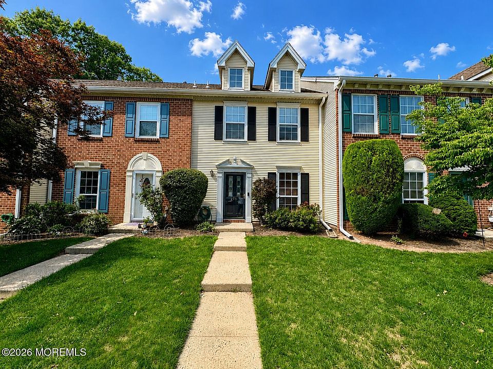 1st image of 207 Lindsey Ct