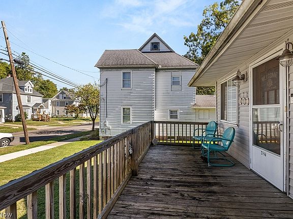 2nd image of 427 W Main St