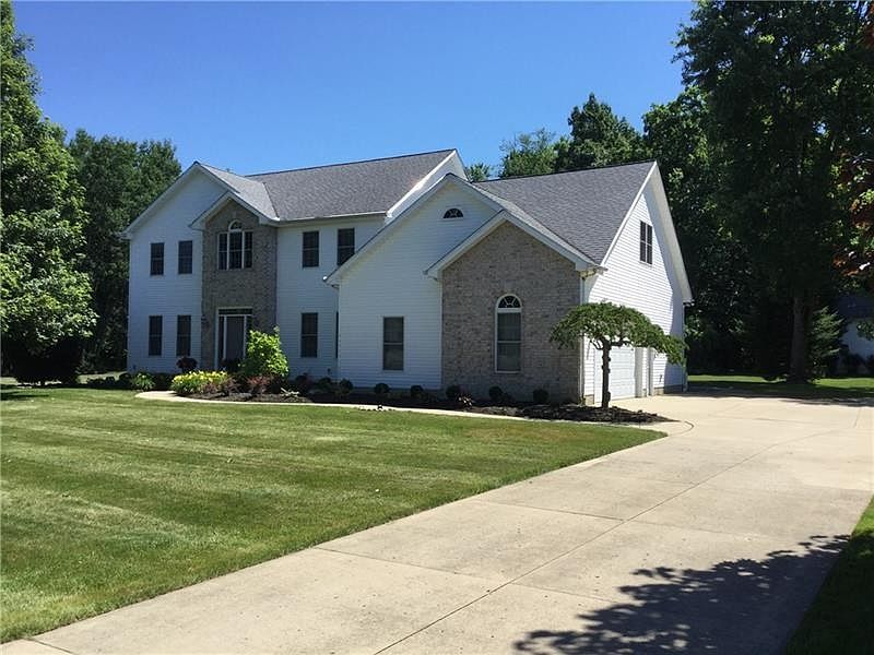 1st image of 725 Lorenwood Dr