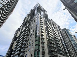 180 George St #305, Ottawa, ON K1N 9M2