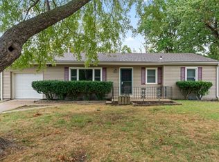 5221 Elm Pl, Raytown, MO 64133