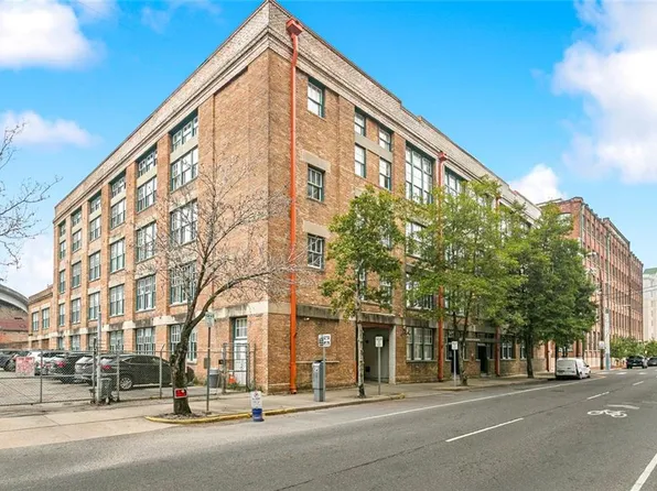 1111 S Peters St APT 217, New Orleans, LA 70130