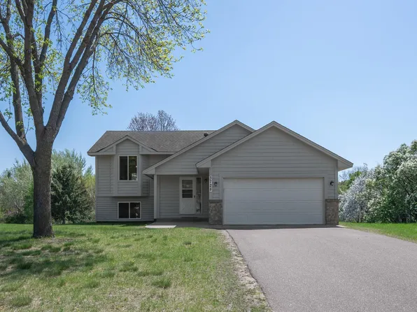 3728 121st Ln NW, Coon Rapids, MN 55433