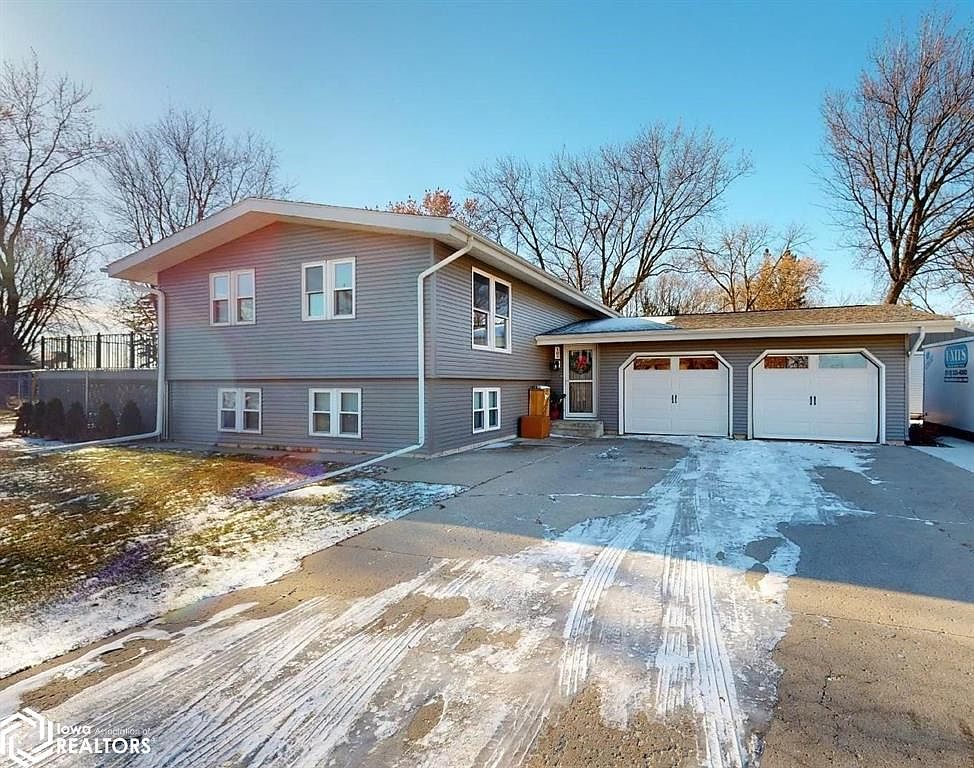 105 5th Ave, Grafton, IA 50440 Zillow
