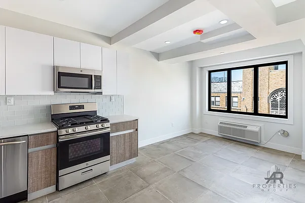 Rented by A&R Properties Group LLC | media 8