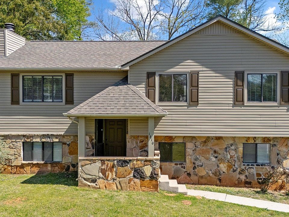 1st image of 1810 Sedgewick Dr