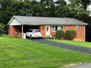 210 Laurel St, Morristown, TN 37813