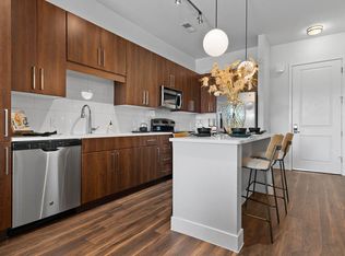 Broadstone Scottsdale Quarter, Scottsdale, AZ 85254