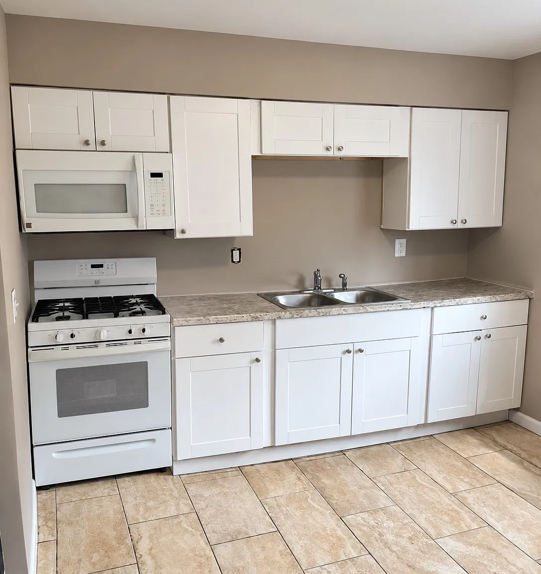 532 Rockdale Ave — Photo 4