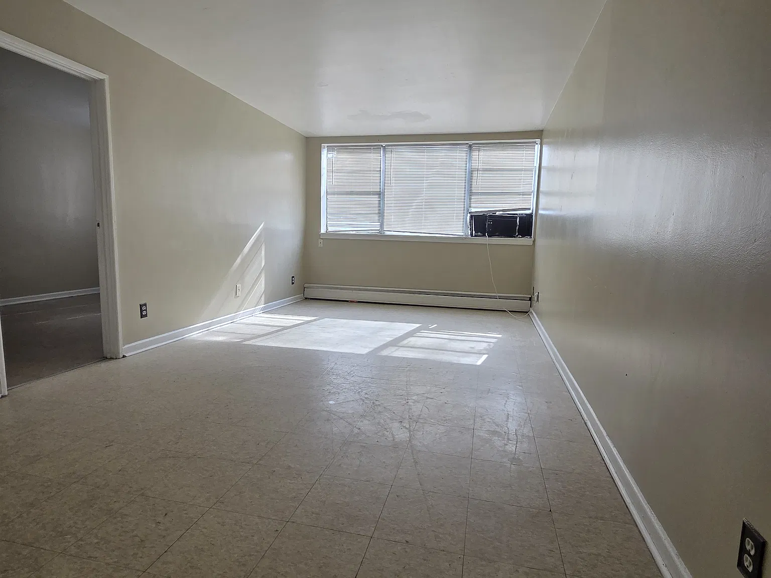 1 bed, 600 sqft, $850 — Photo 1