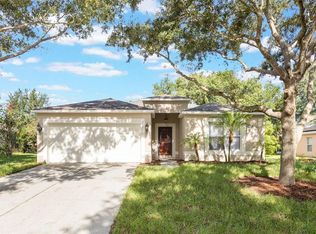 988 Vanderbilt Dr, Eustis, FL 32726