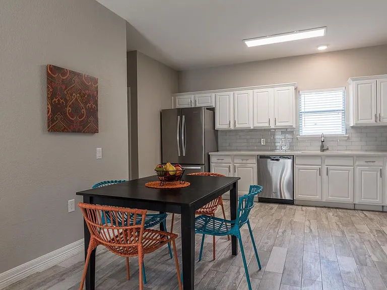 6319 Parliament Dr — Photo 8