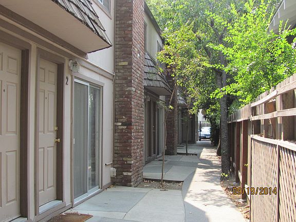 2nd image of 2810 F St APT 3