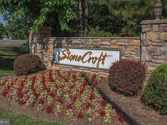4th image of 13058 Autumn Woods Way APT 305