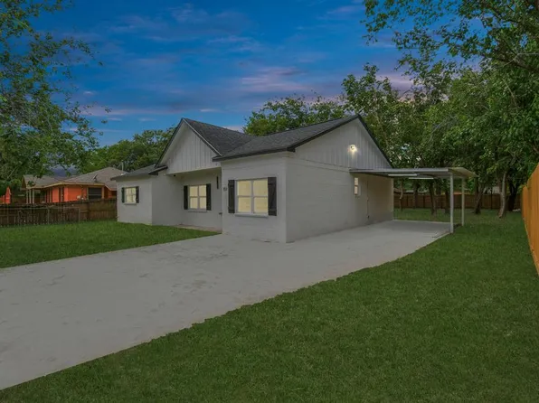 701 E Canino Rd, Houston, TX 77037