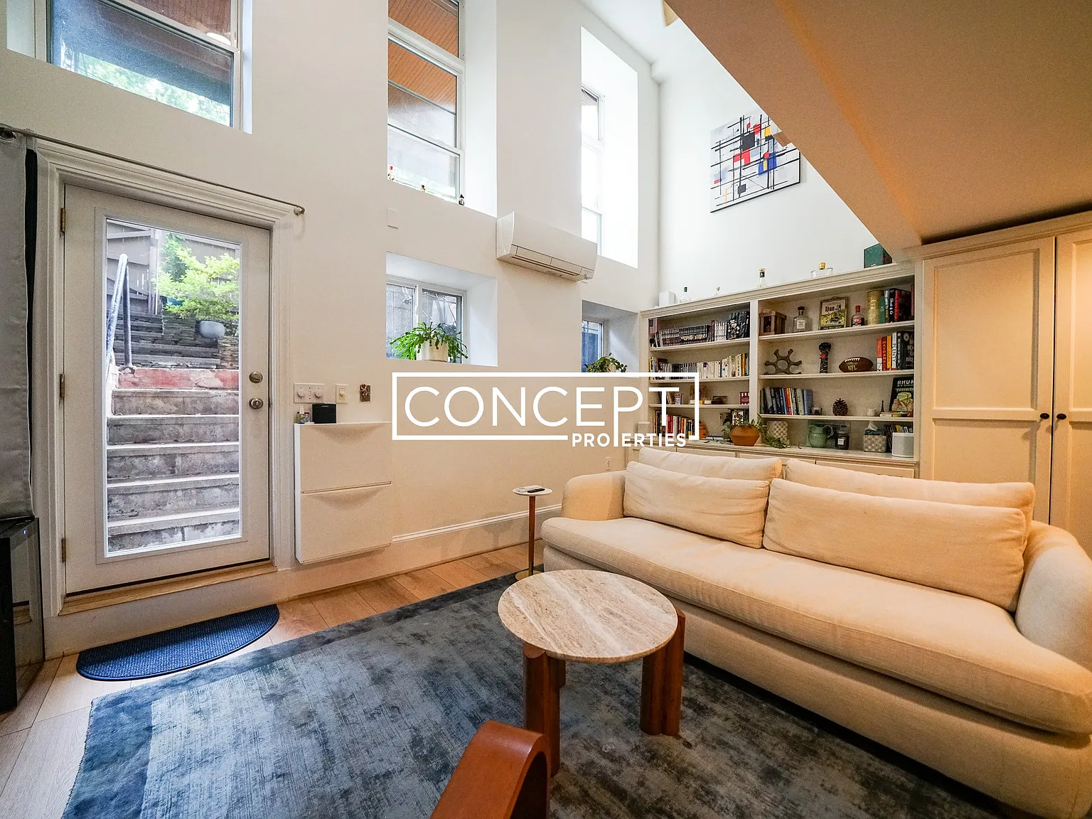 2 bed, 2.5 bath, 984 sqft, $5,400 — Photo 1