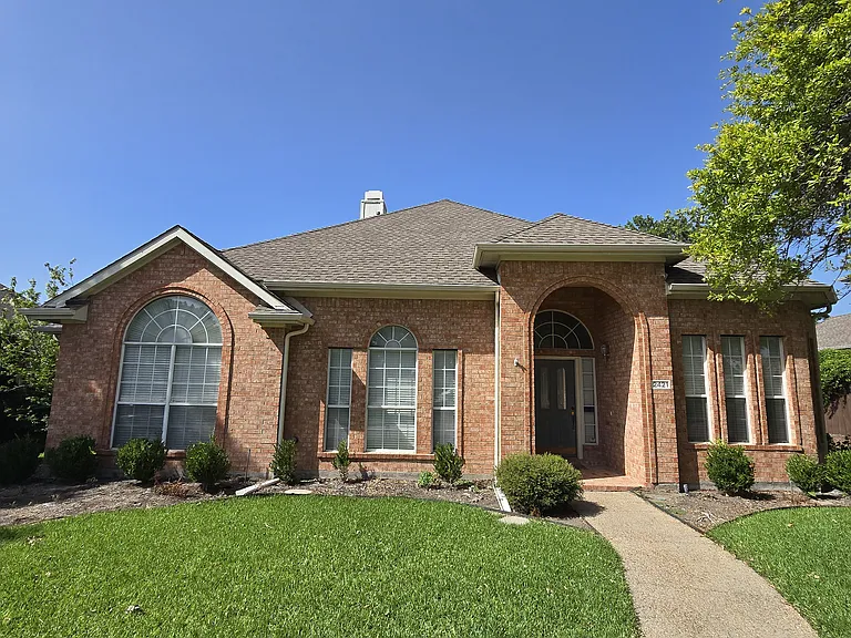2421 Micarta Dr — Photo 1