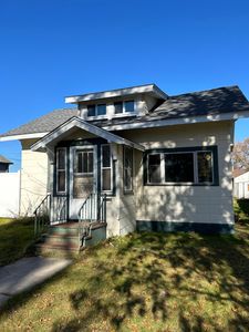 322 10th St NW, Hibbing, MN, 55719