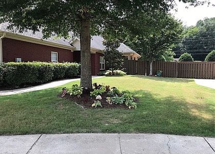 4th image of 6604 Lizzie Ln SE