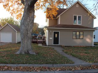 409 Summit St, Wall Lake, IA 51466