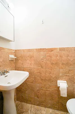 Rented by City Connections Realty | media 44