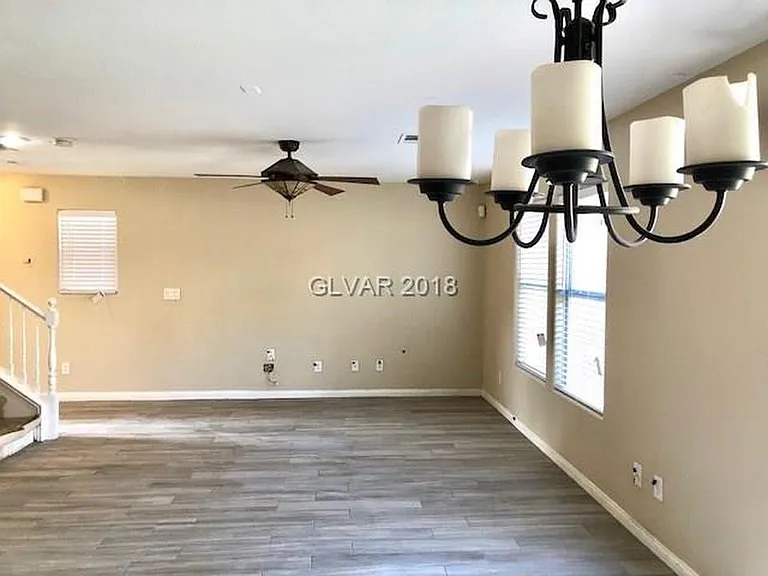 9248 Weeping Water Ave — Photo 5