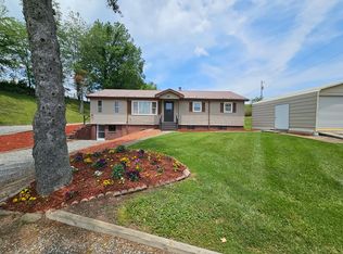 3437 Low Gap Rd, Troutdale, VA 24378